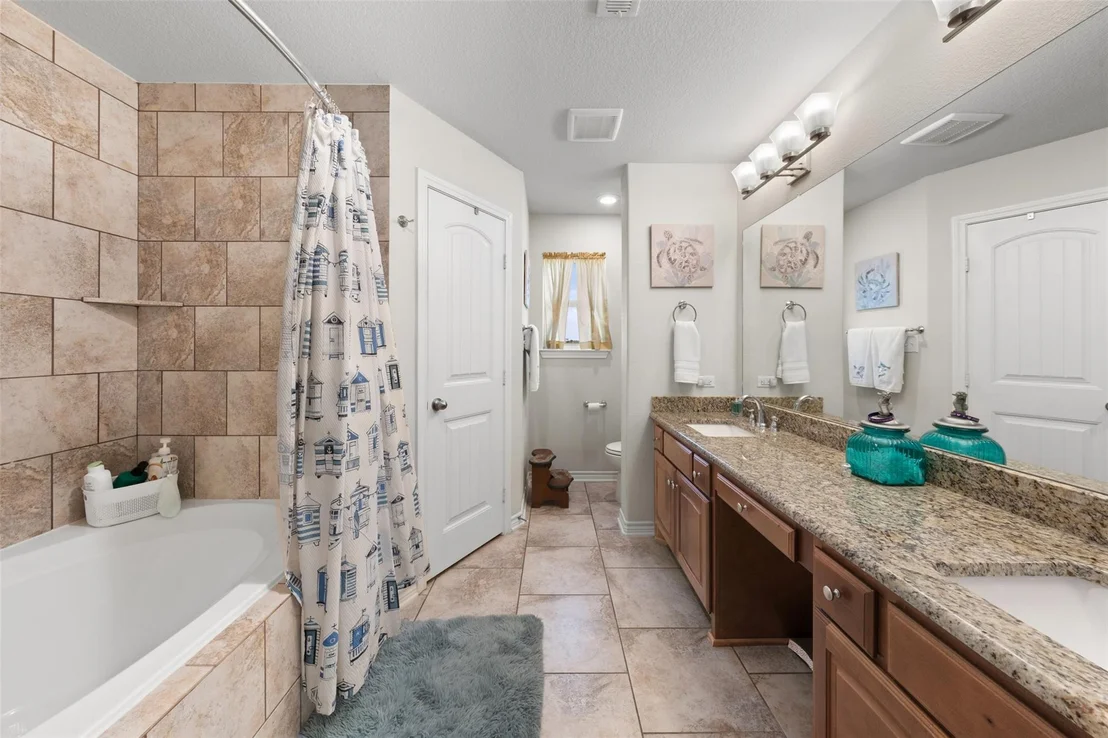 Photo of 4846 County Road 327