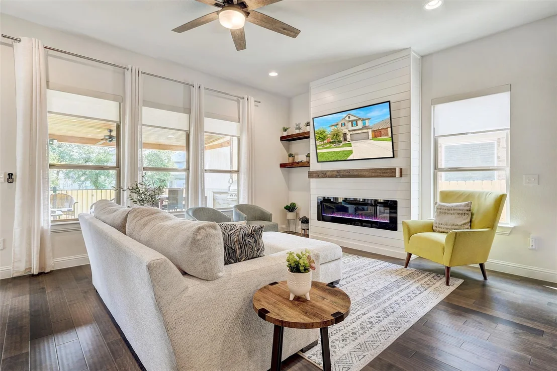Photo of 2708 Brushwood Meadow