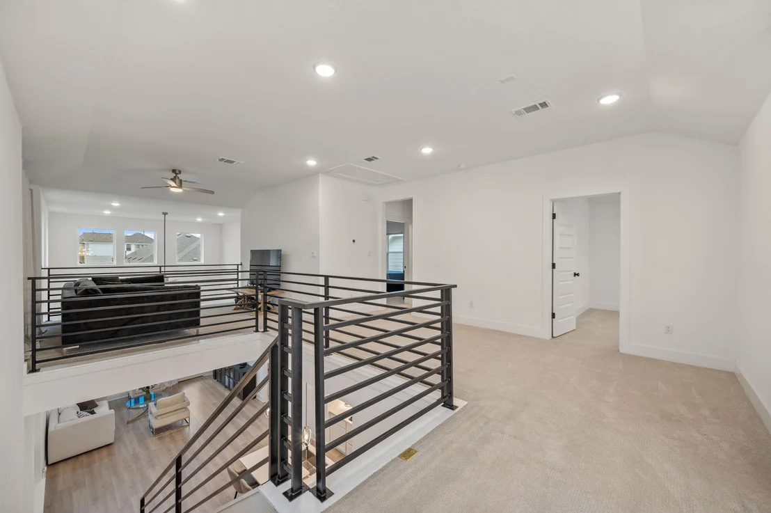 Photo of 1329 Kneehigh LN