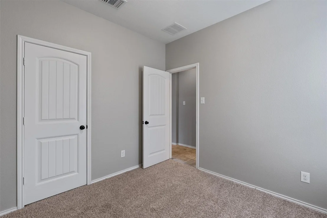 Photo of 5848 Sardinia DR