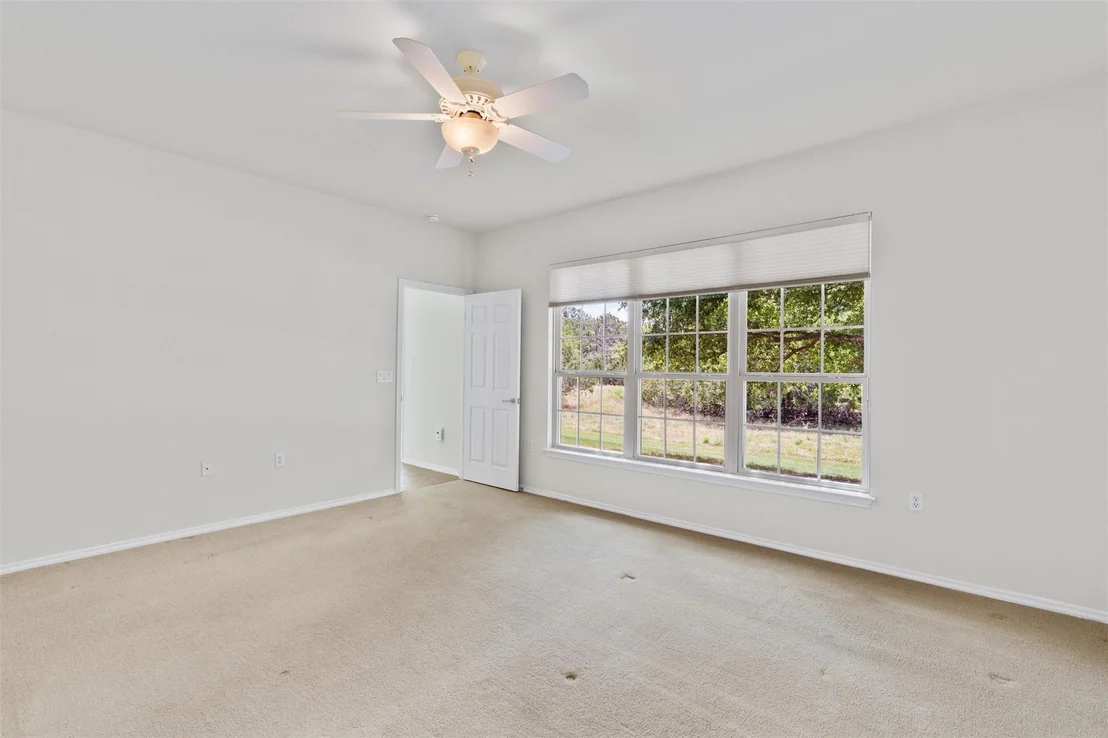 Photo of 215 Crockett LOOP