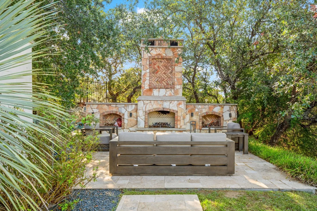 Photo of 1832 Windy Walk CV