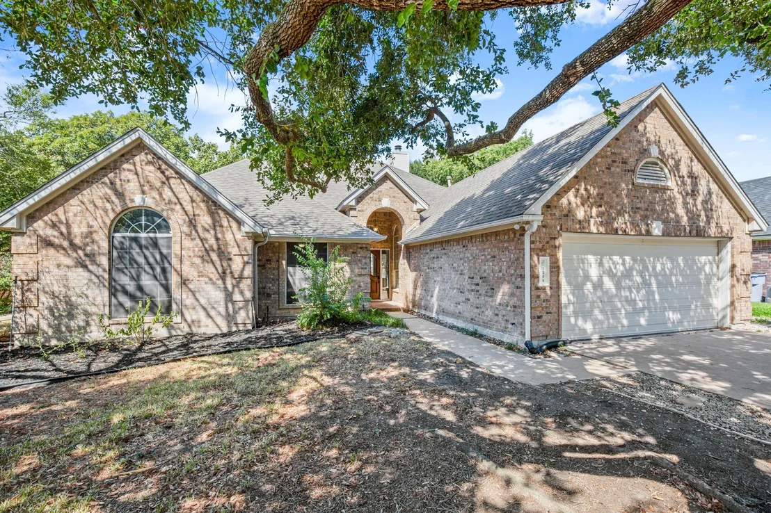 Photo of 1206 Brophy DR