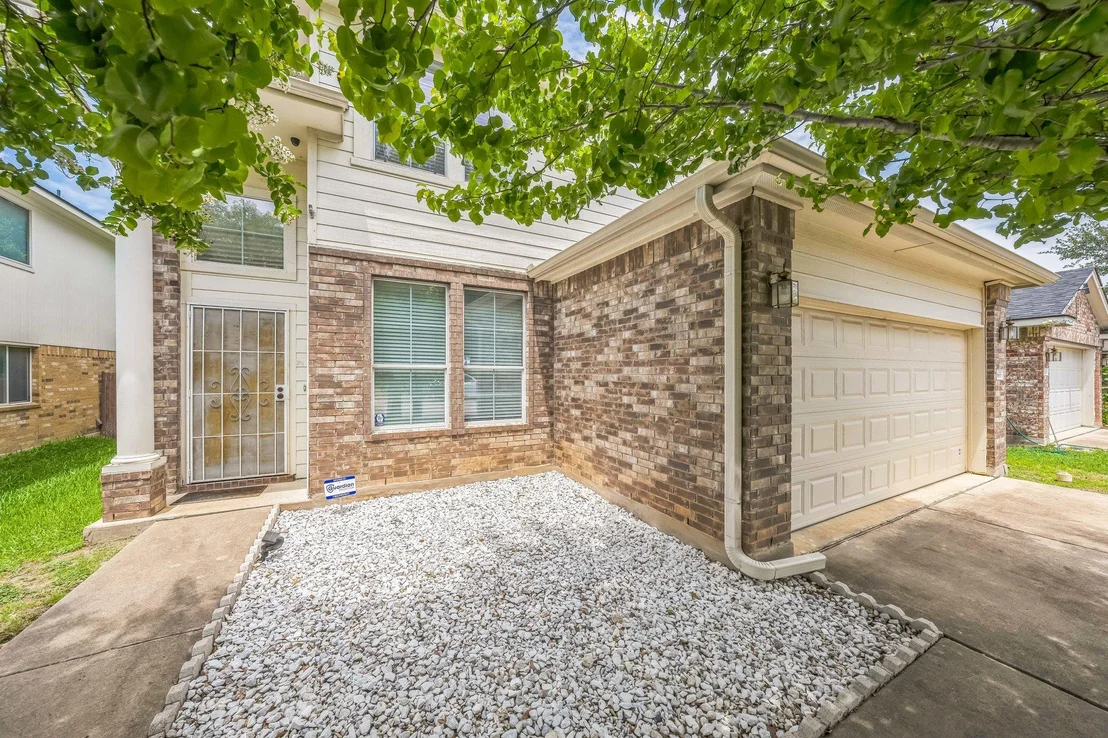 Photo of 633 Sweet Leaf LN