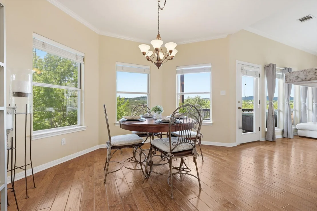 Photo of 10802 Beach RD