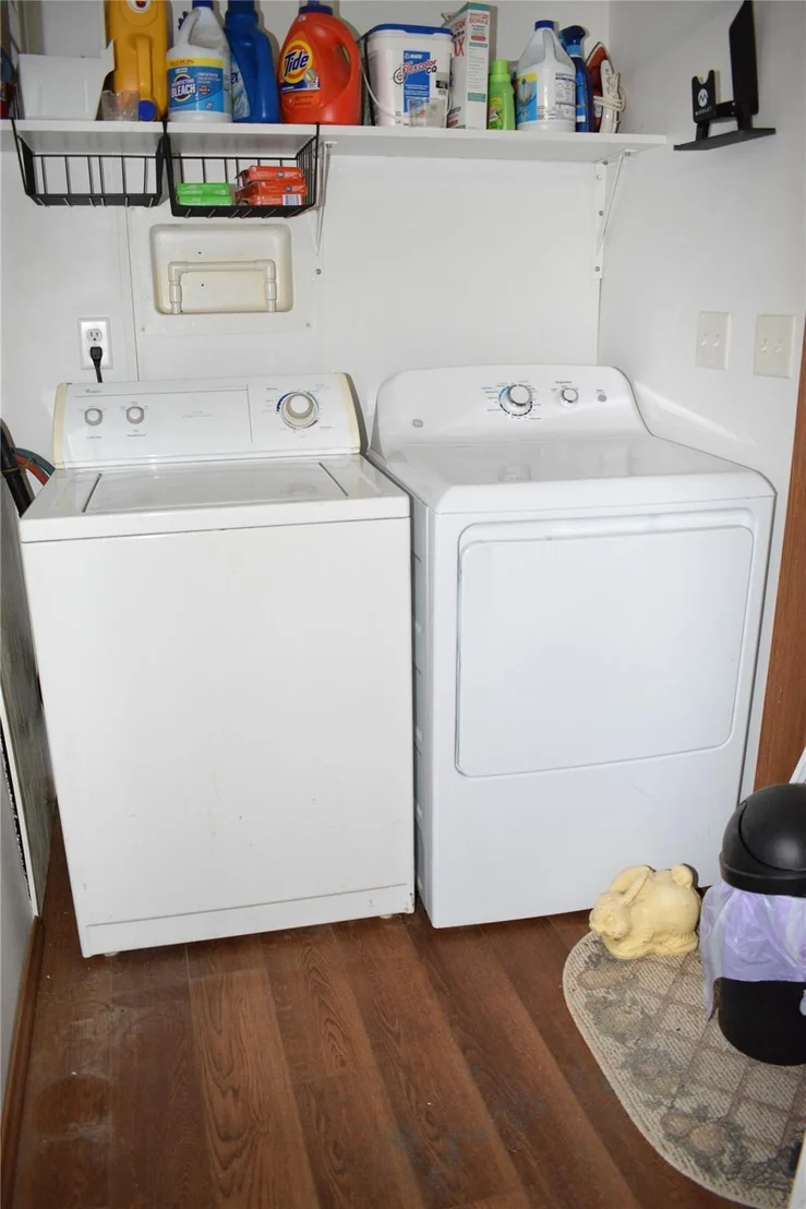 Photo of 129 Suzanne DR