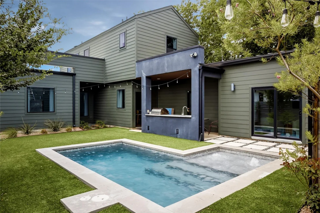 Photo of 1001 Scenic DR