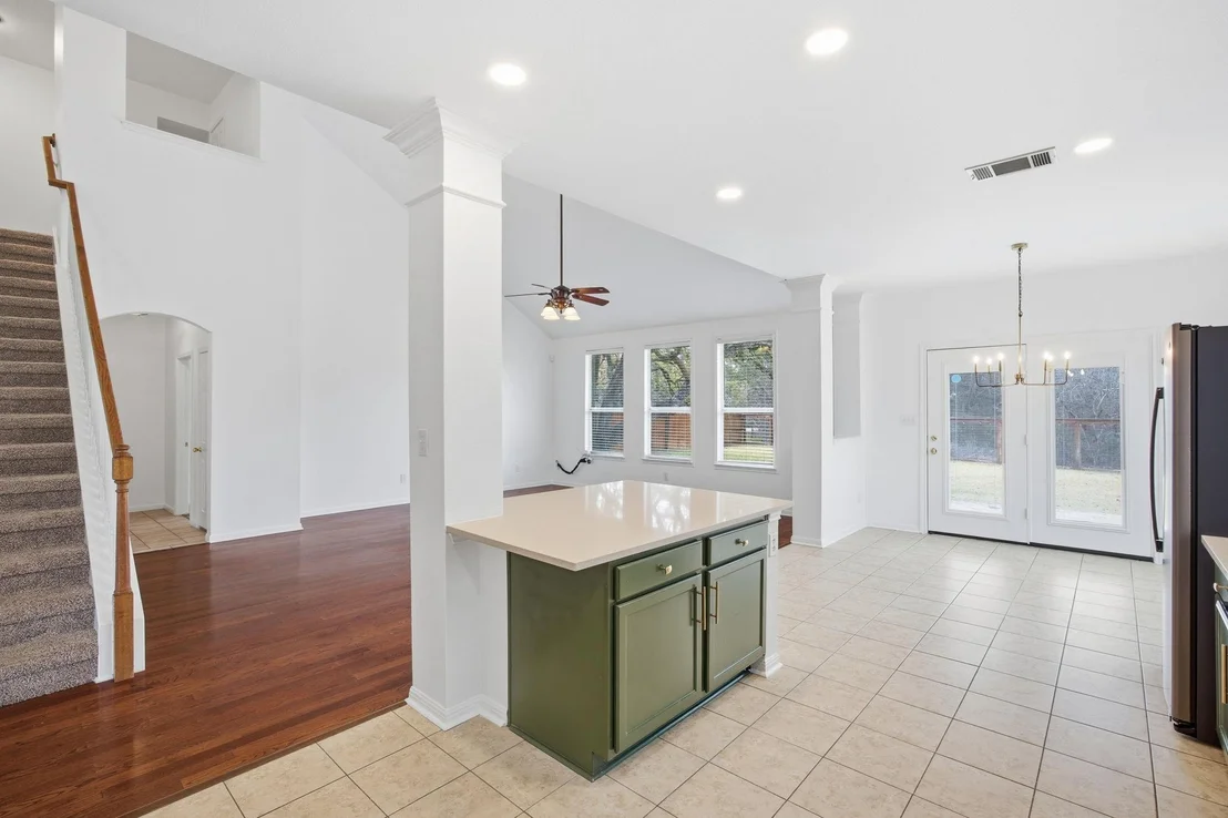 Photo of 4301 Hoffman DR
