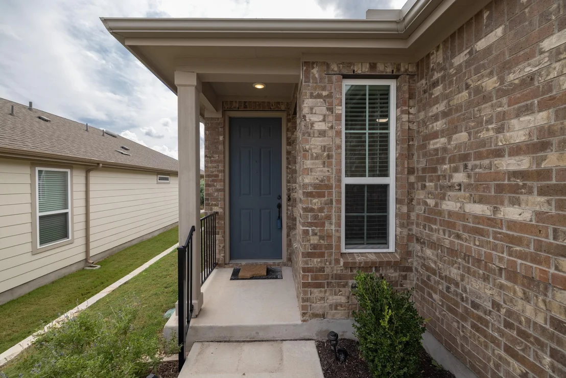Photo of 716 Kitty Hawk RD