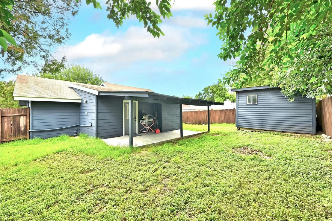 Photo of 7007 Carwill DR