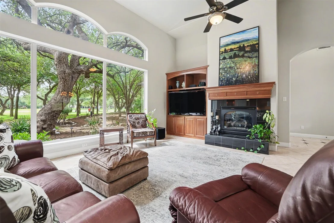 Photo of 33 Meadows End
