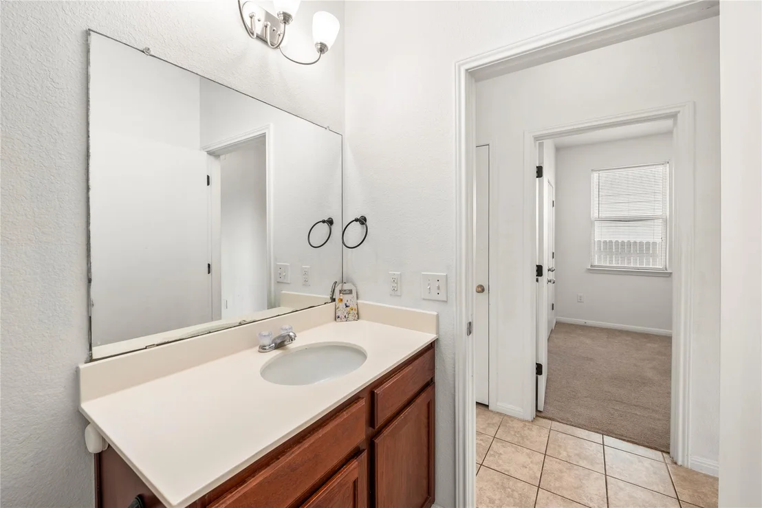 Photo of 217 Vestral RD