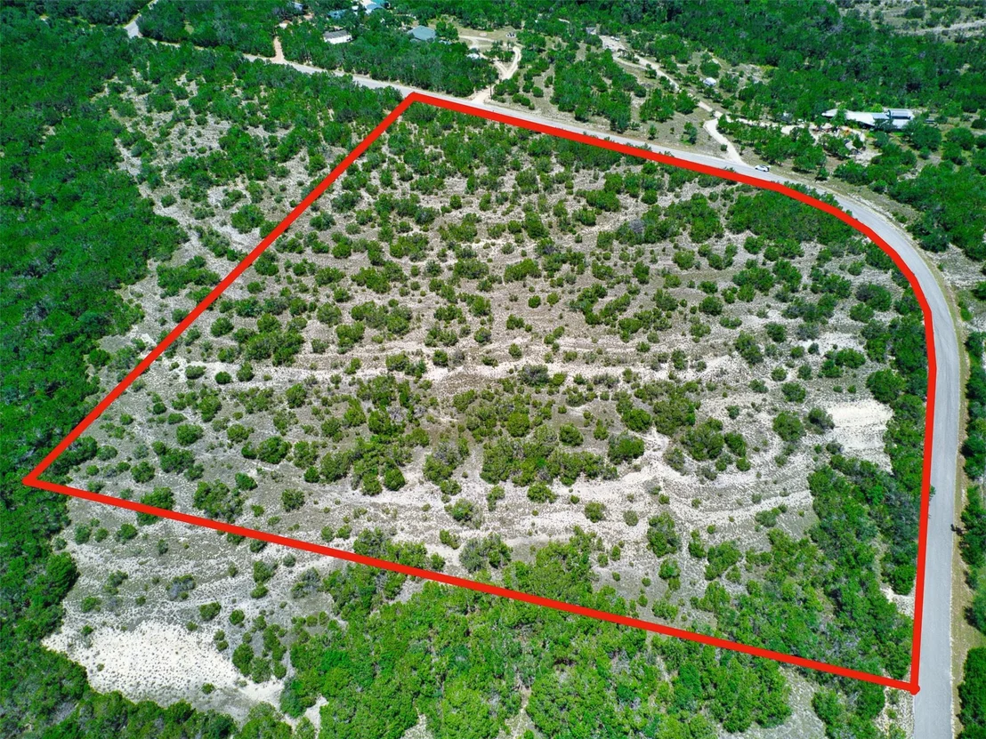 Photo of 1131 Lakeside DR