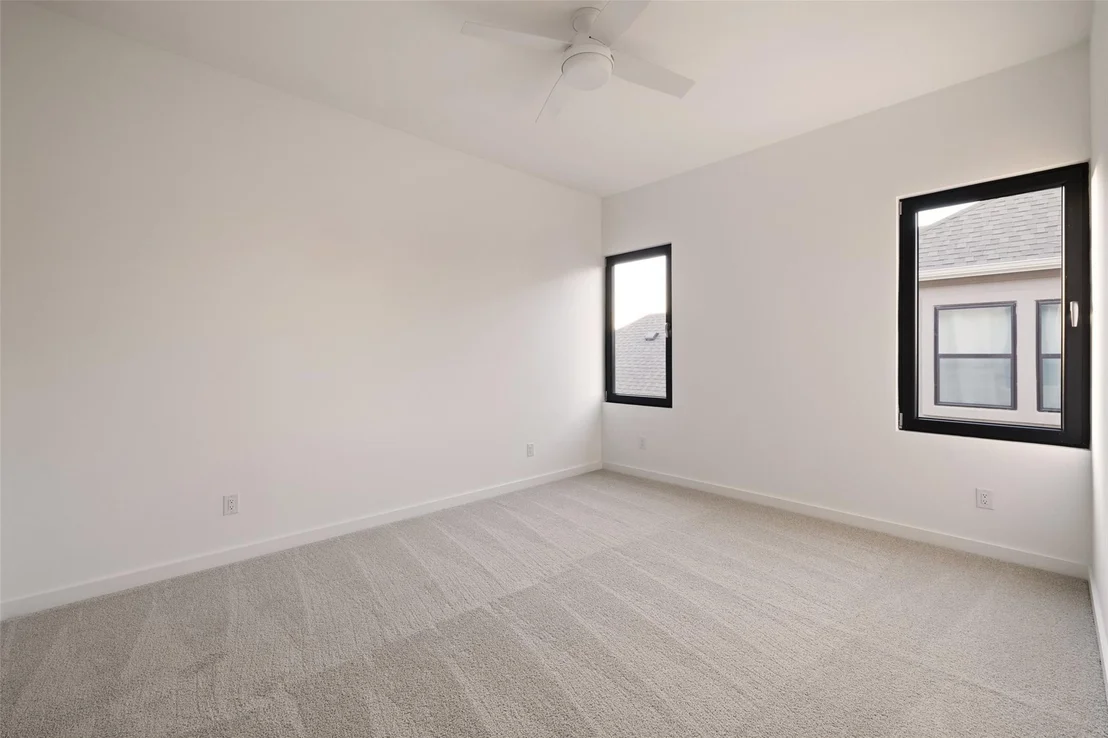 Photo of 15104 Dorothy DR