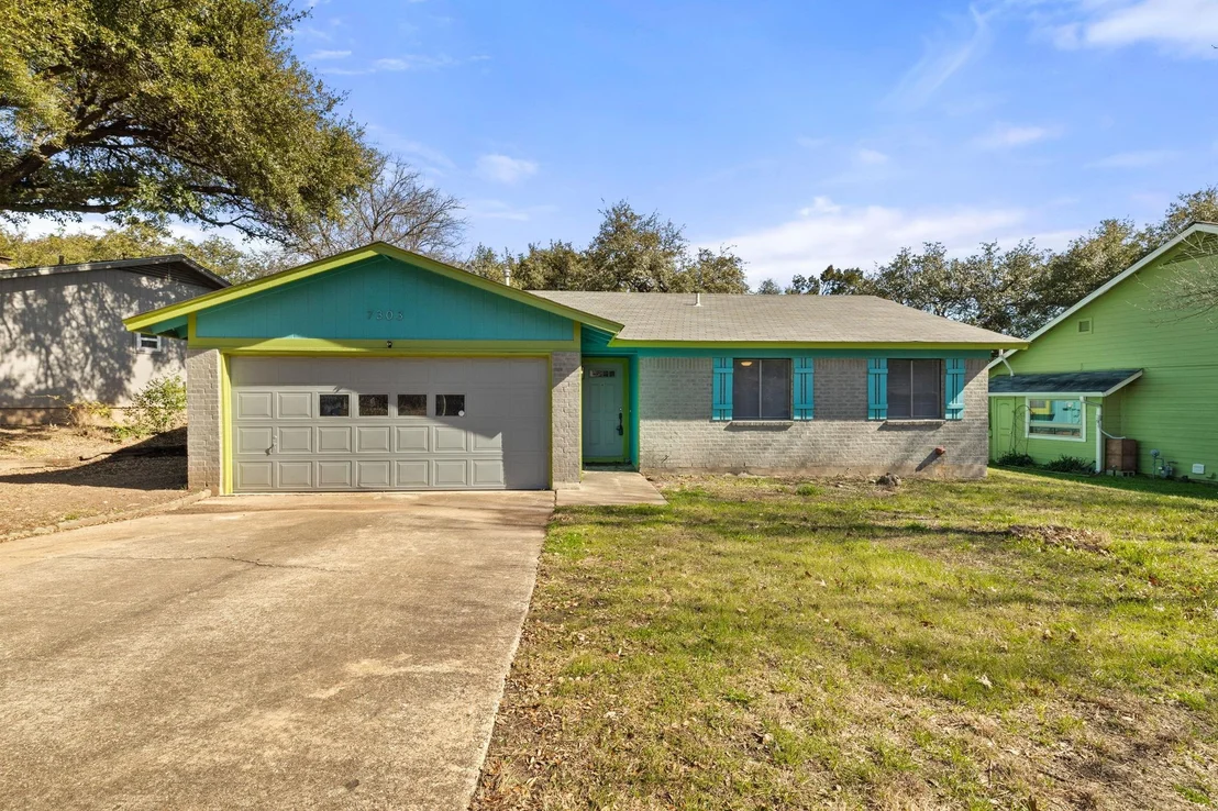 Photo of 7303 Loganberry DR