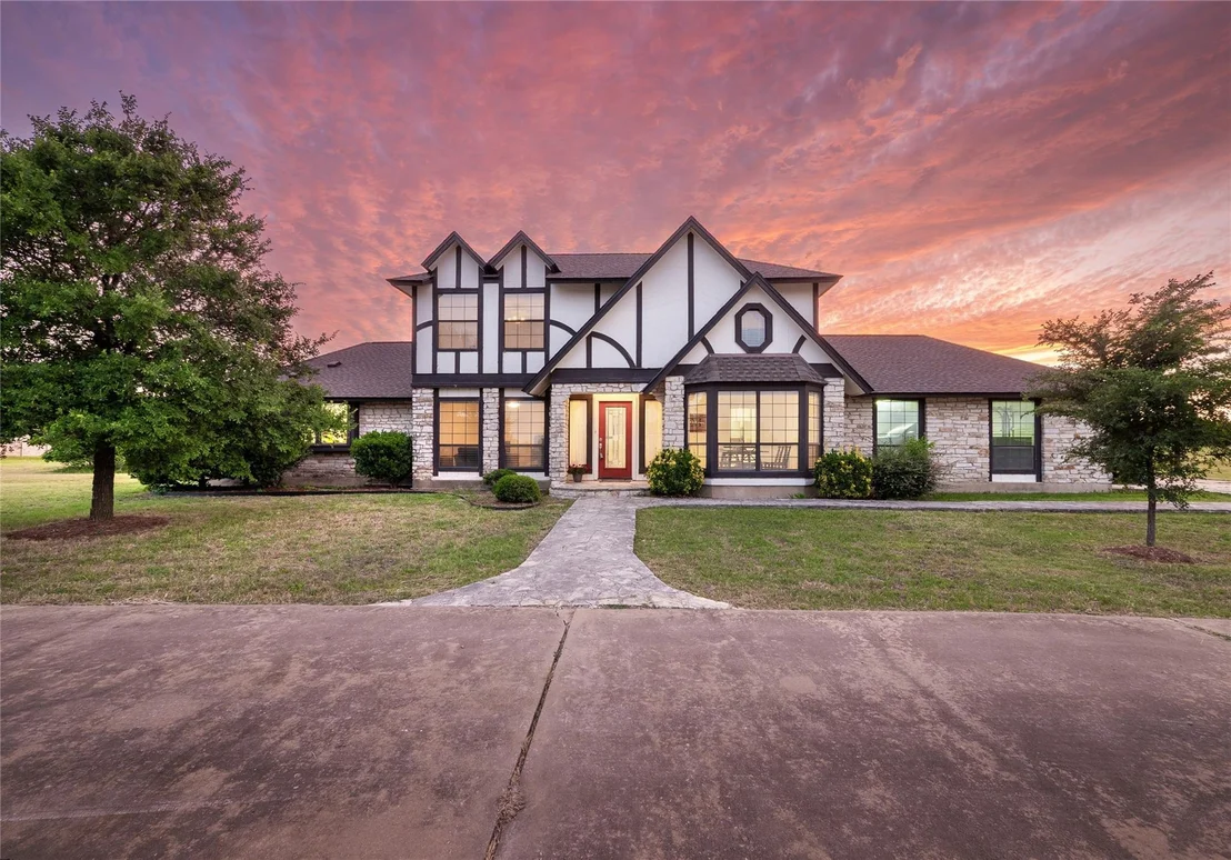 Photo of 1822 Rowe LOOP