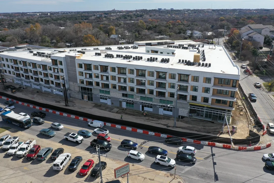 Photo of Unit 310 at 2323 S Lamar BLVD