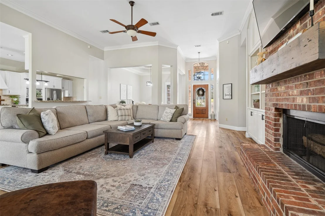 Photo of 30307 Oak Tree DR