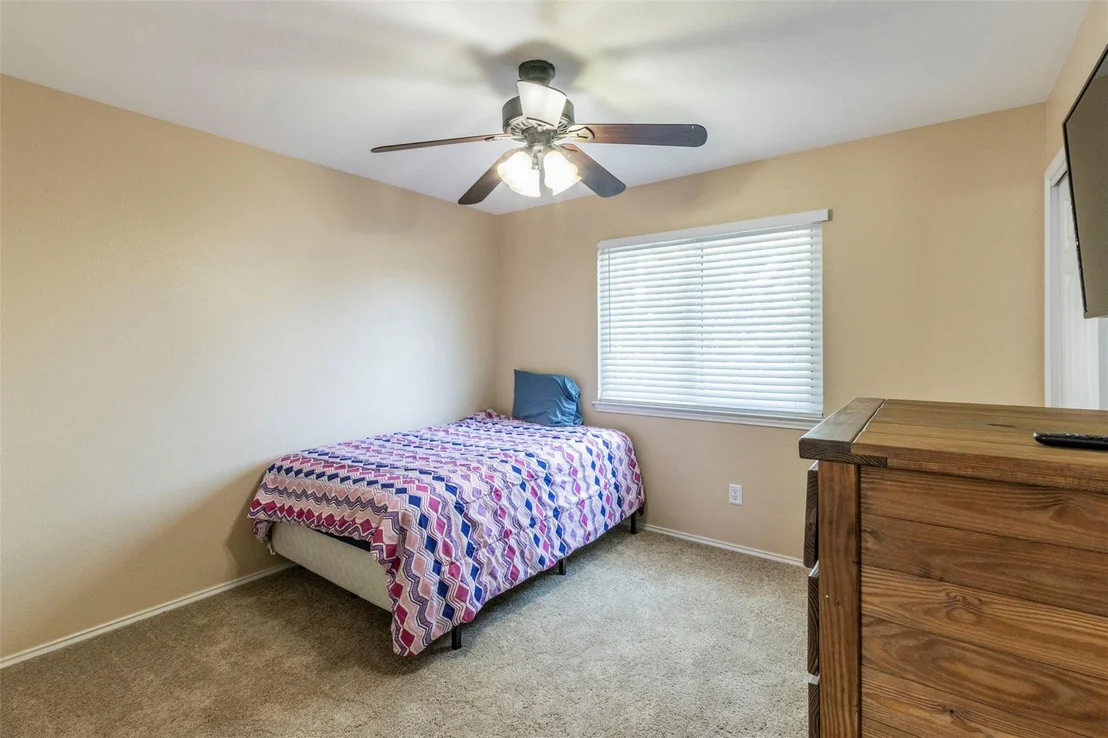Photo of 102 Remington DR