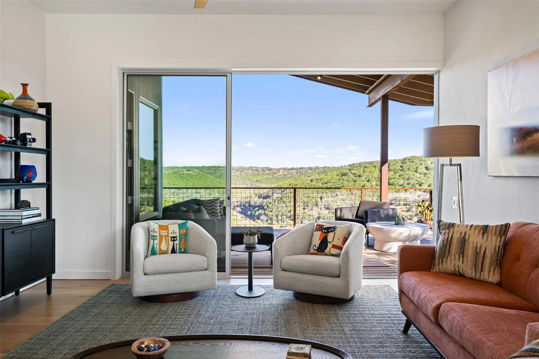 Photo of 2037 Wolf Creek Ranch RD