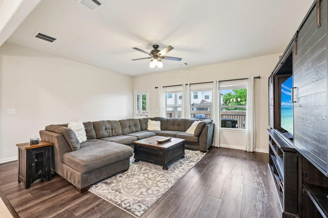Photo of 10033 Gertrudis LOOP
