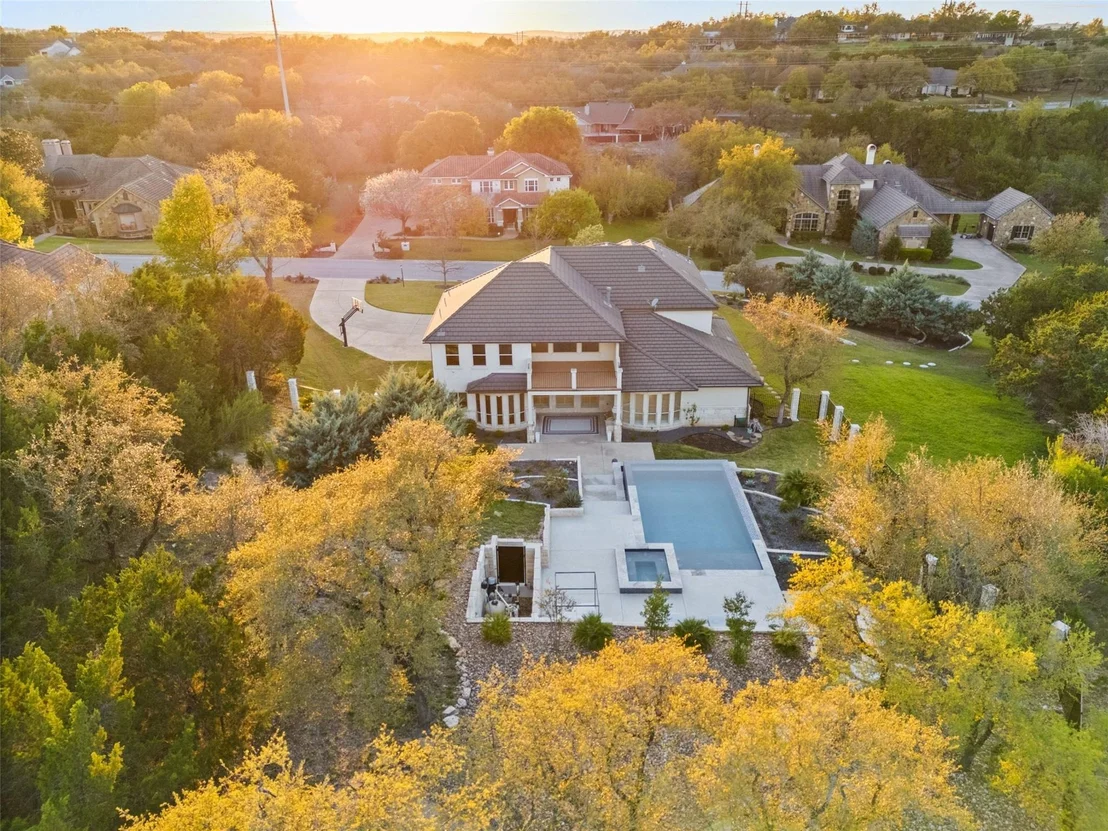 Photo of 310 Bella Montagna CIR