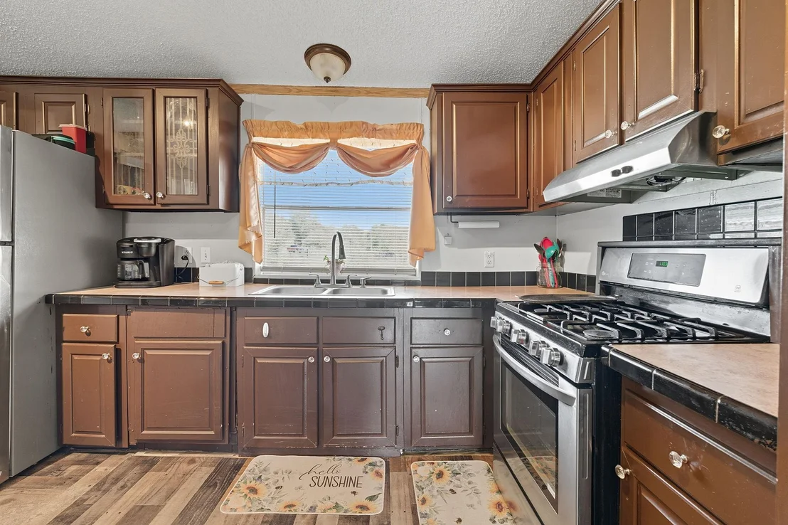 Photo of 813 Petras WAY