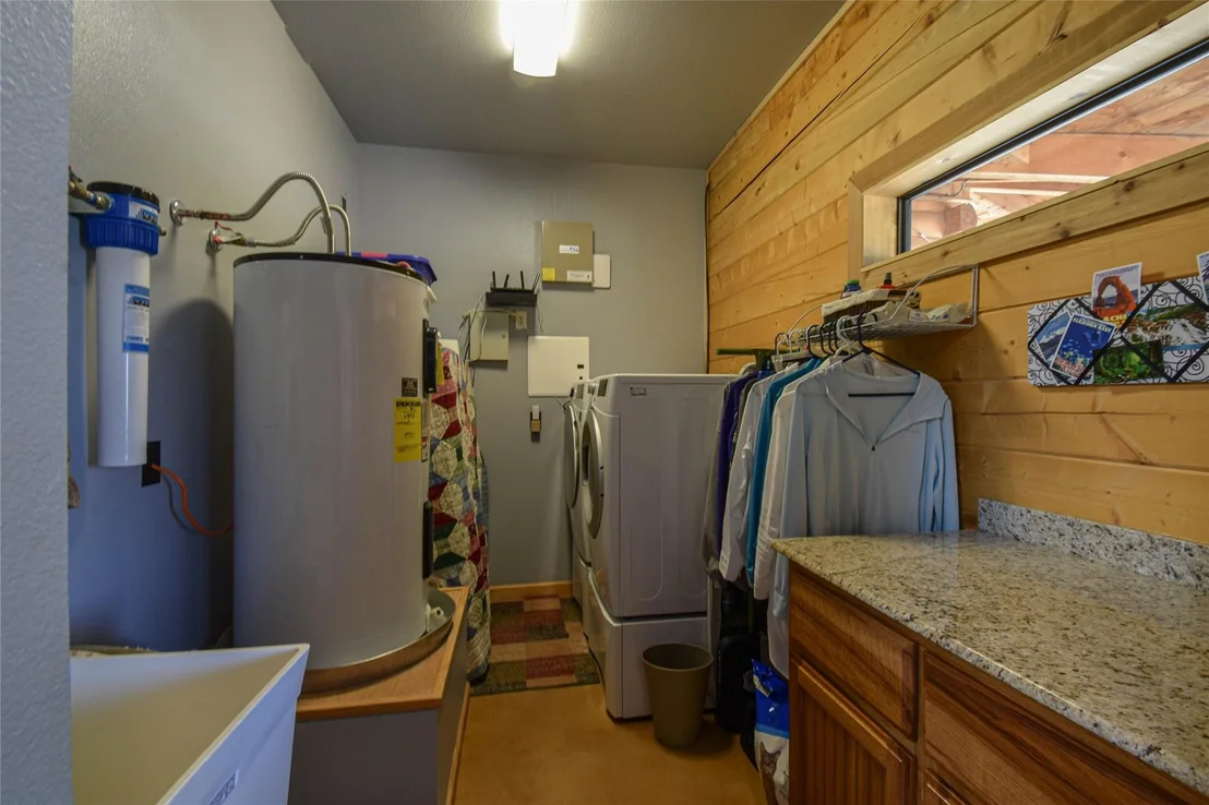 Photo of 358 W County Road 3069