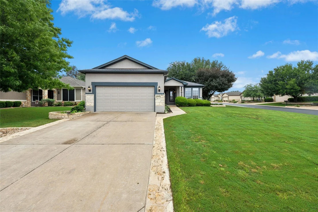 Photo of 202 Palmetto DR