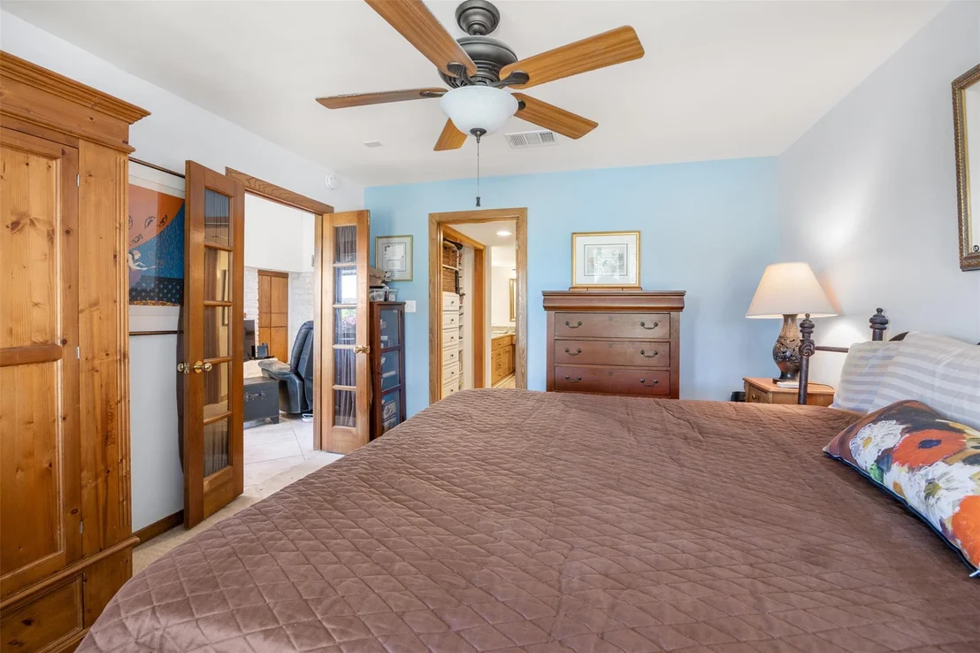 Photo of 116 W Eagle DR
