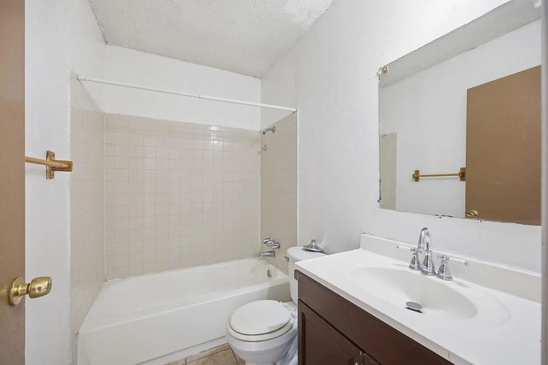 Photo of 202 Forest ST