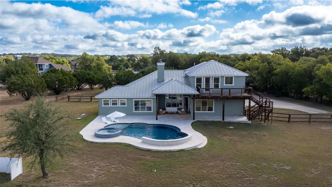 Photo of 724 Chama TRCE
