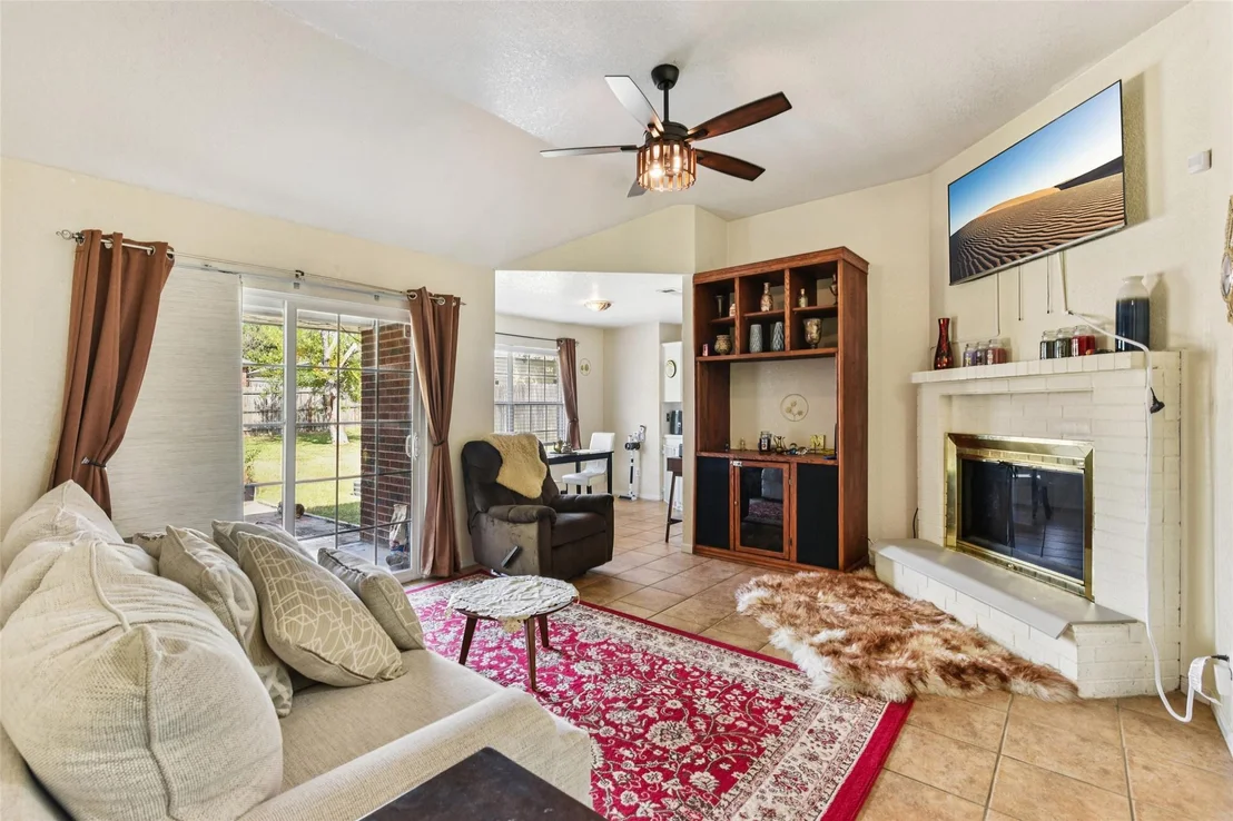 Photo of 5318 W Ridge BLVD