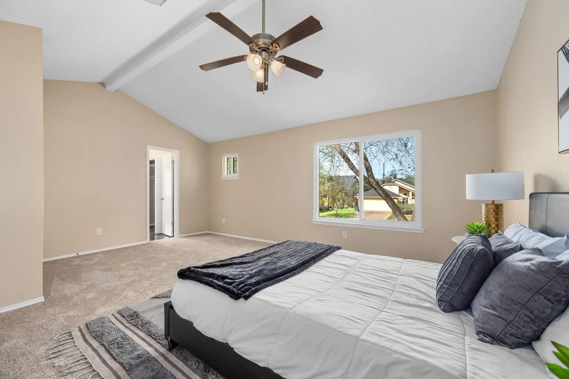 Photo of 8601 Verona TRL