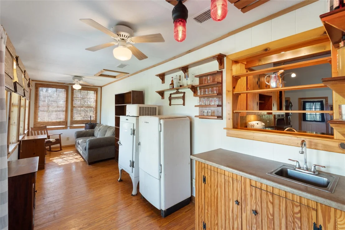 Photo of 4923 County Road 110
