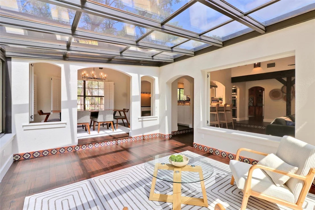 Photo of 4 Valley View CIR