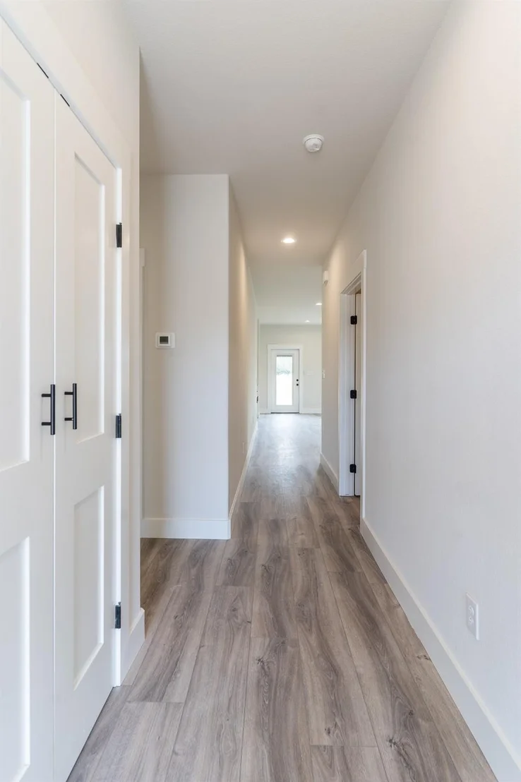 Photo of 320 String Prairie WAY