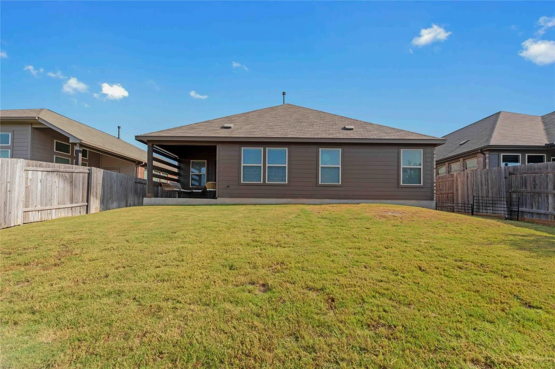 Photo of 242 Oleander LOOP