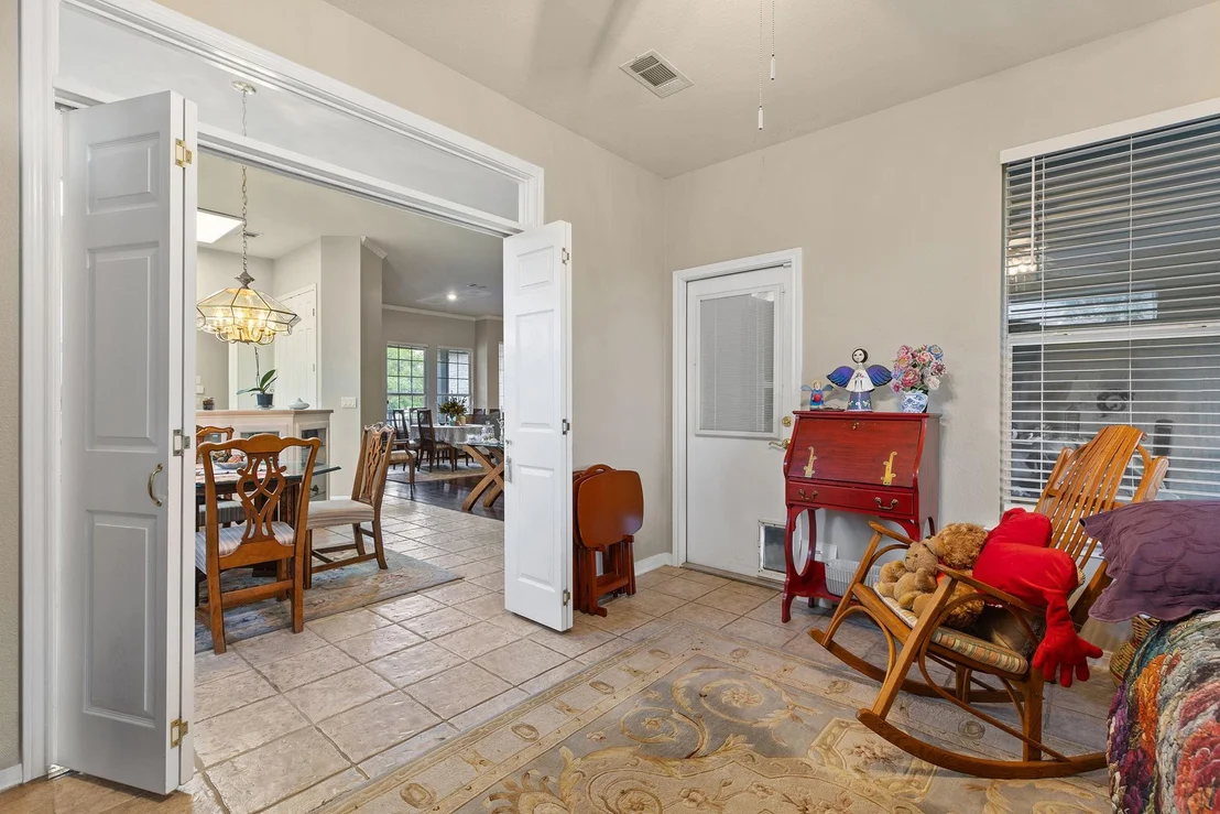 Photo of 101 Morning Glory CIR