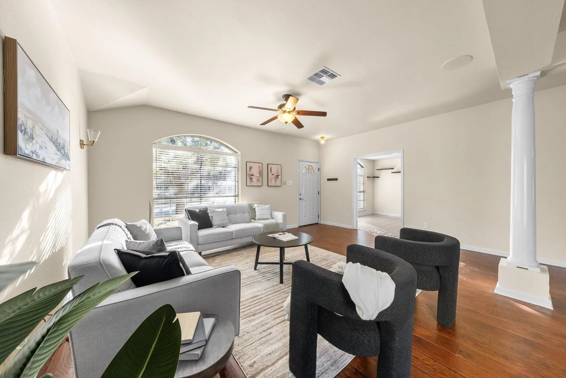 Photo of 9326 Lightwood LOOP
