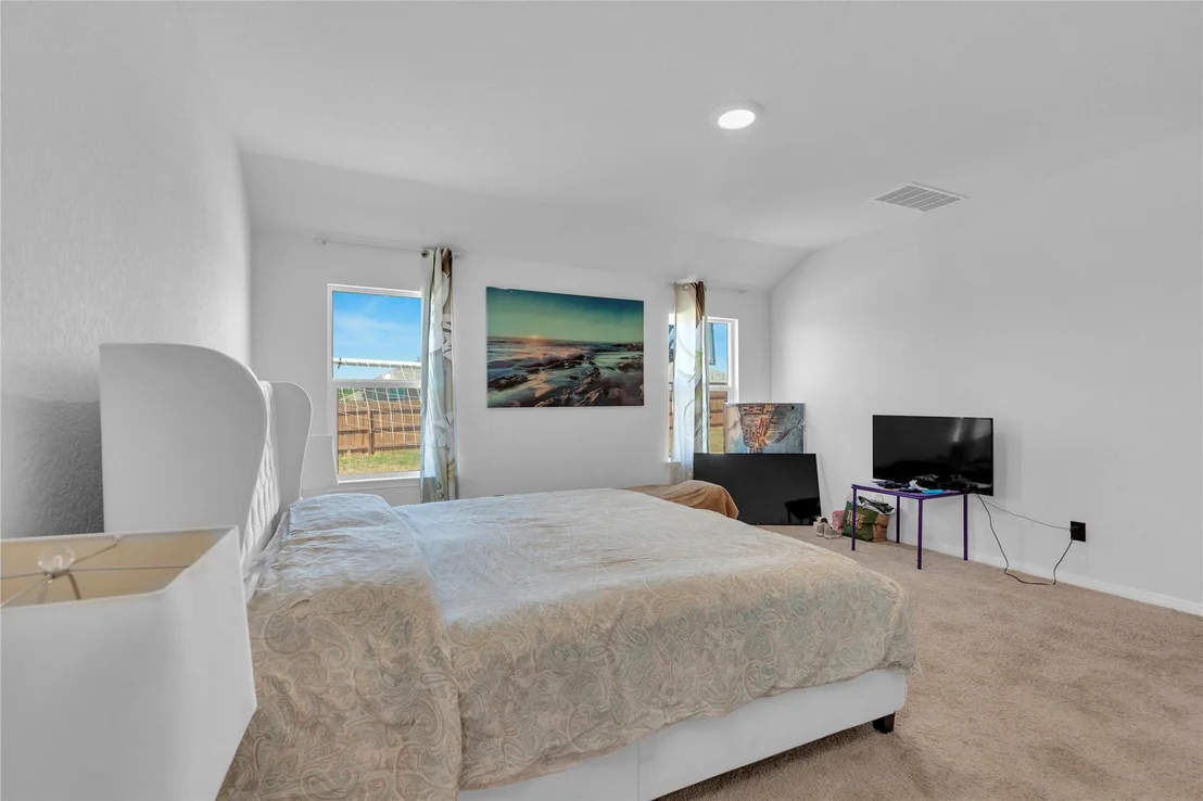 Photo of 397 Evergreen Sumac LOOP