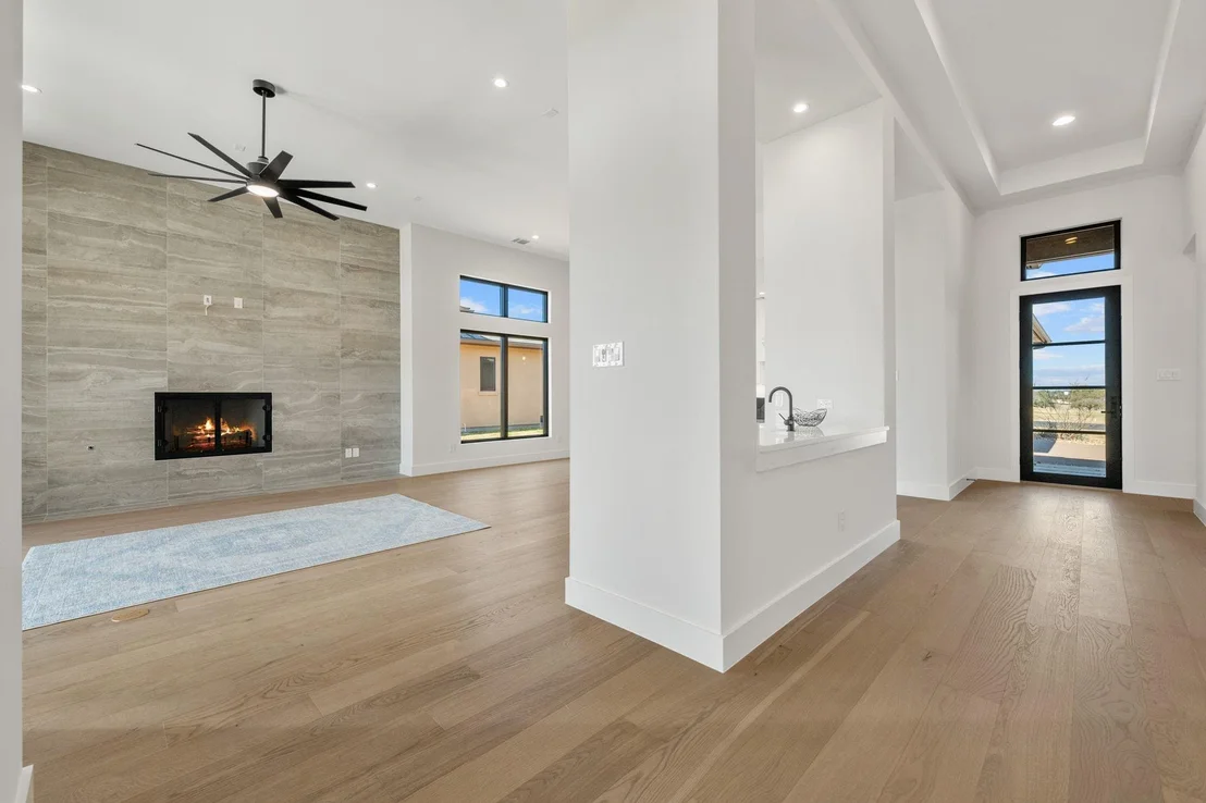 Photo of 2401 KAHALA SUNSET DR