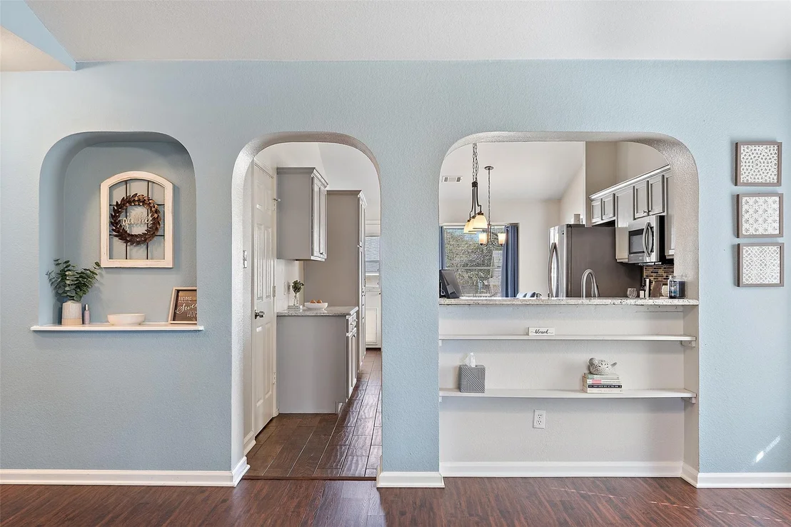 Photo of 4177 Mather