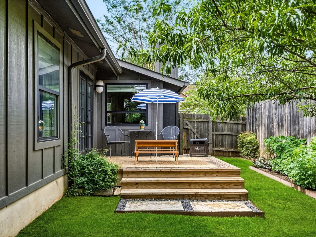 Photo of 3218 Western DR