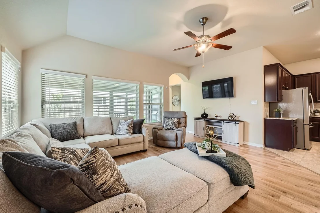 Photo of 21013 Rhiannon LN