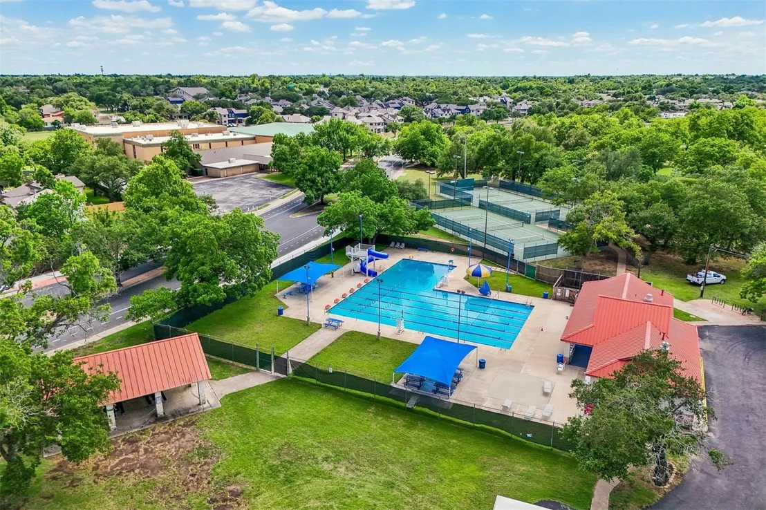 Photo of 10602 Double Tree CV
