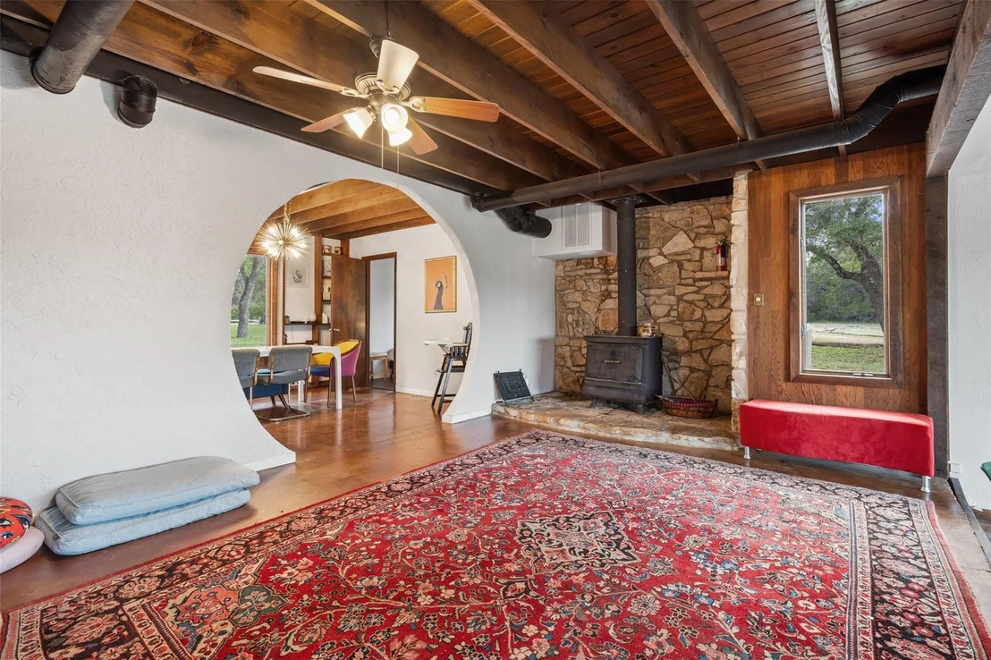 Photo of 307 Valley Ridge RD