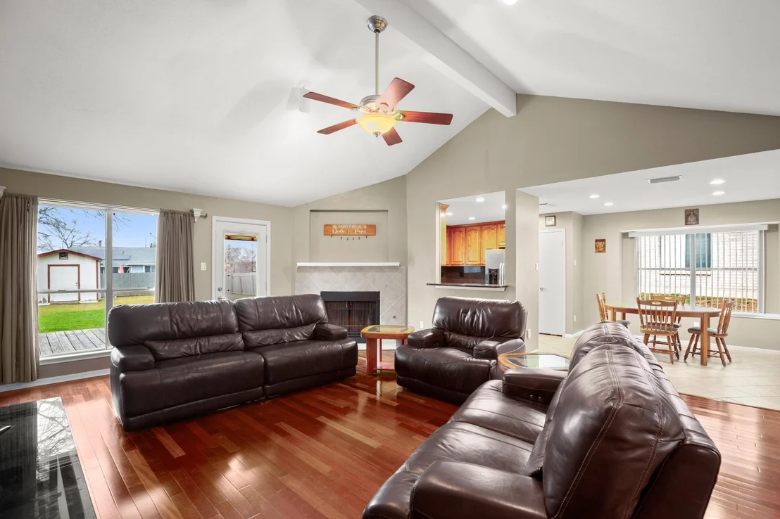 Photo of 1603 Quail Run RD