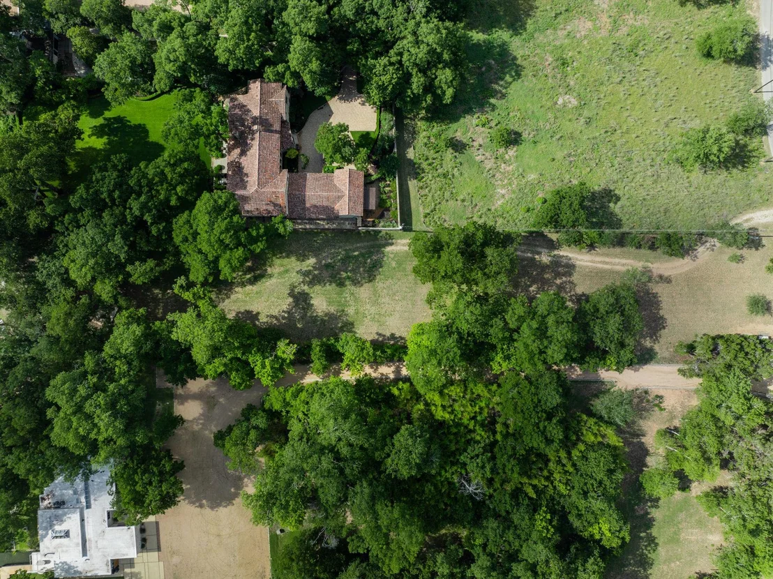 Photo of 2701 River Hills RD