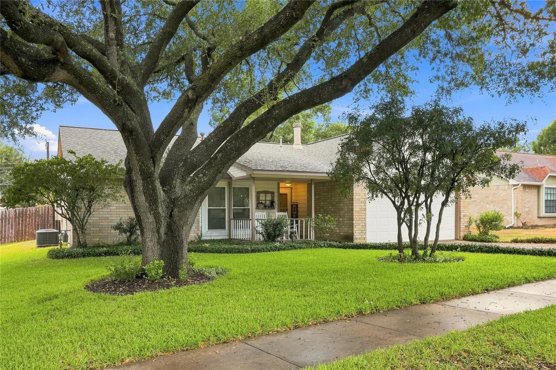 Photo of 1509 Quail Run RD